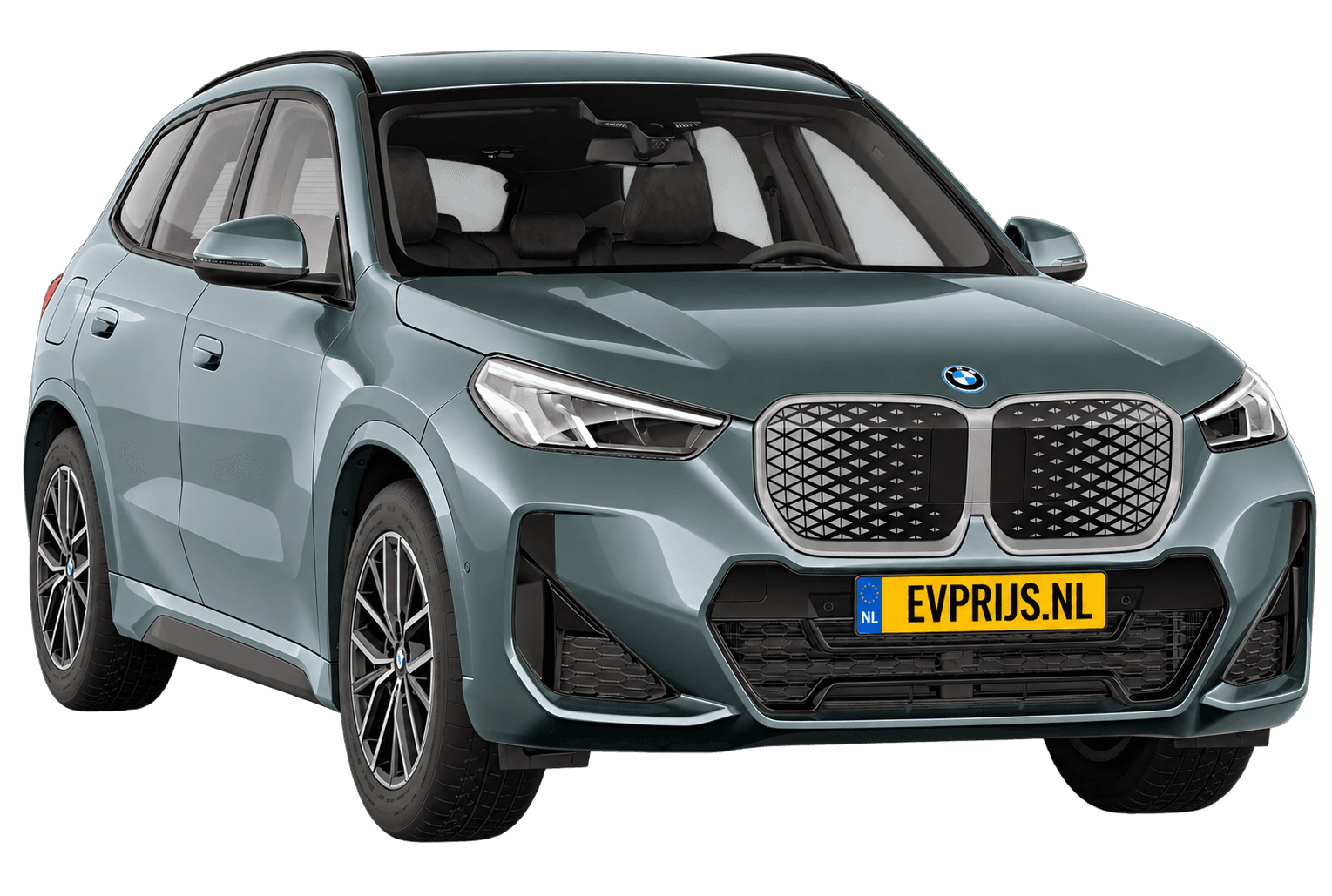 AI-bewerking (Imagegen) van officieel BMW Nederland-configuratorbeeld: iX1 M Sport Edition voor-/zijaanzicht in Cape York Green metallic (configuratie BMW iX1 eDrive20 M Sport Edition); velgen en details kunnen per uitvoering afwijken, beeld 1