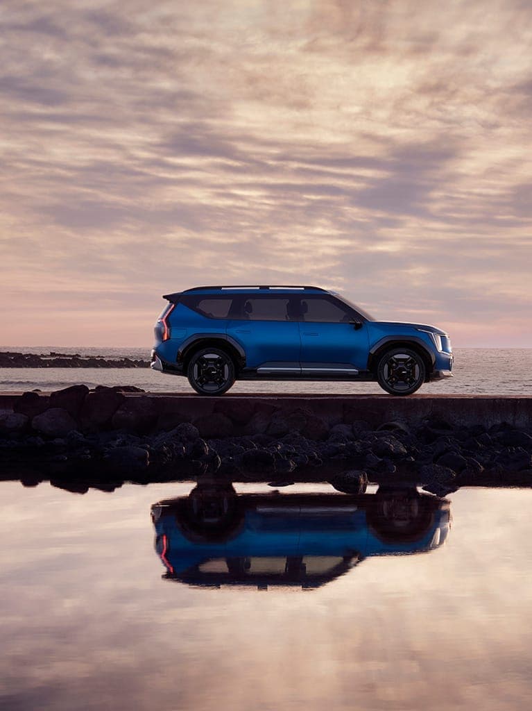 Kia EV9 tijdelijk modelbeeld; lak en uitvoering niet bevestigd, beeld 2