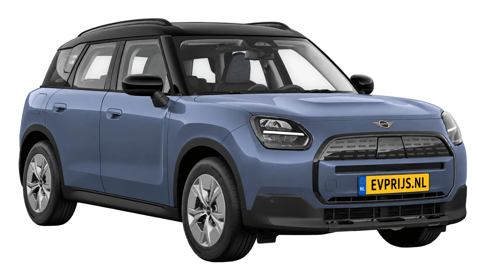 AI-bewerking (Imagegen) van officieel MINI-beeld: Countryman Electric voor-/zijaanzicht in Slate Blue (COSY 360°-stage van de Nederlandse MINI-configurator, achtergrond wit, Countryman Electric Classic E, hoek 330°); velgen en details kunnen per uitvoering afwijken, beeld 4
